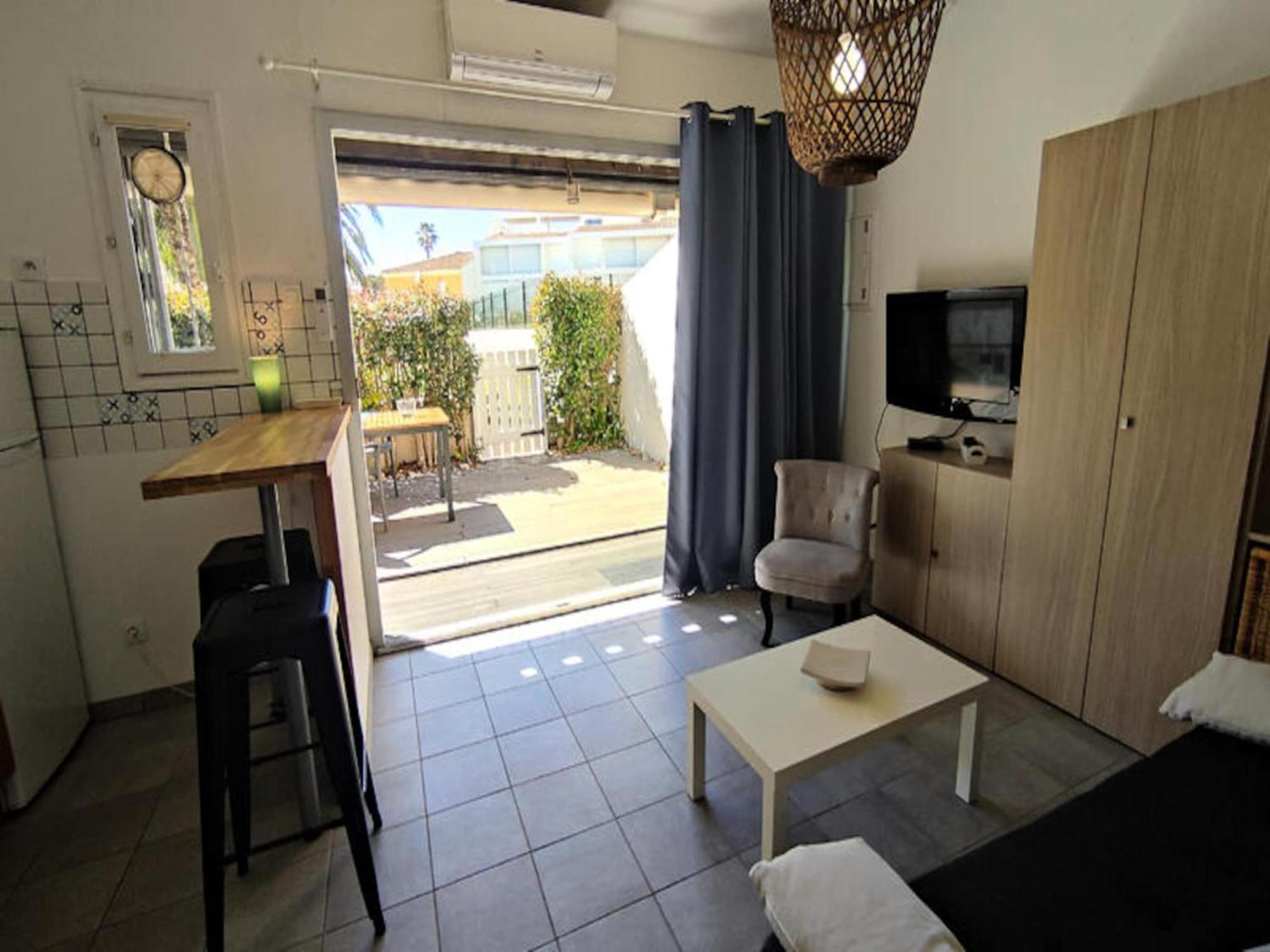 2 Rooms For 2 People Agde Exterior foto